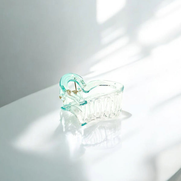 Aqua Elegance Glass Hair Claw