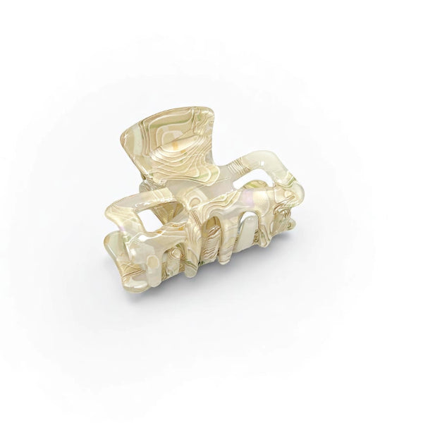 Pearl Terrain Claw Clip