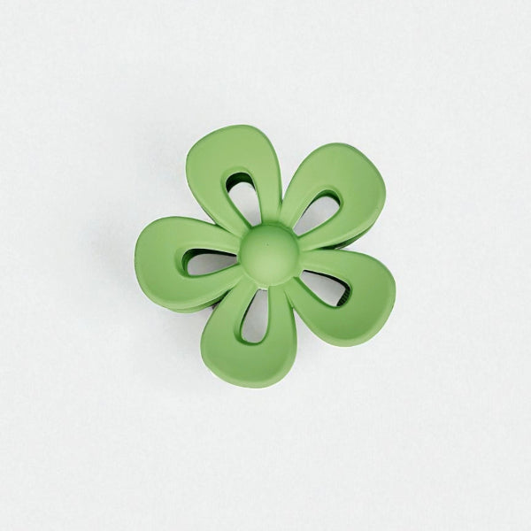Flower-Shaped Hair Clips (Set of 4)