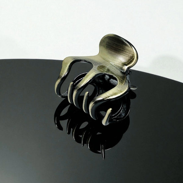 Golden Wave Grip Hair Claw