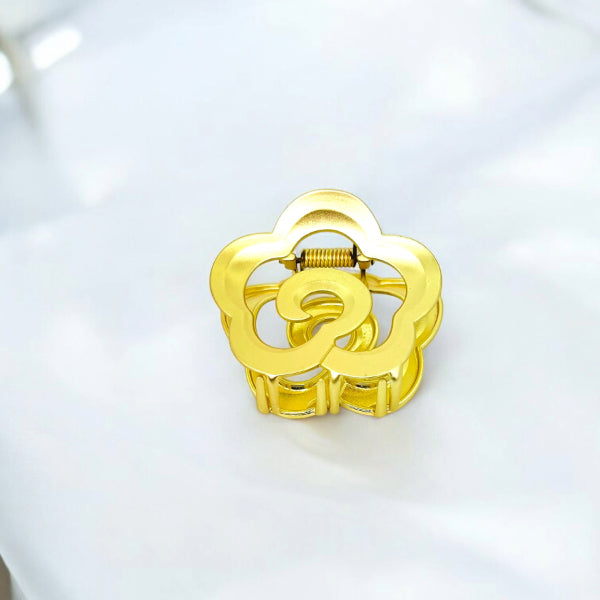 Elegant Gold Floral Hair Claw