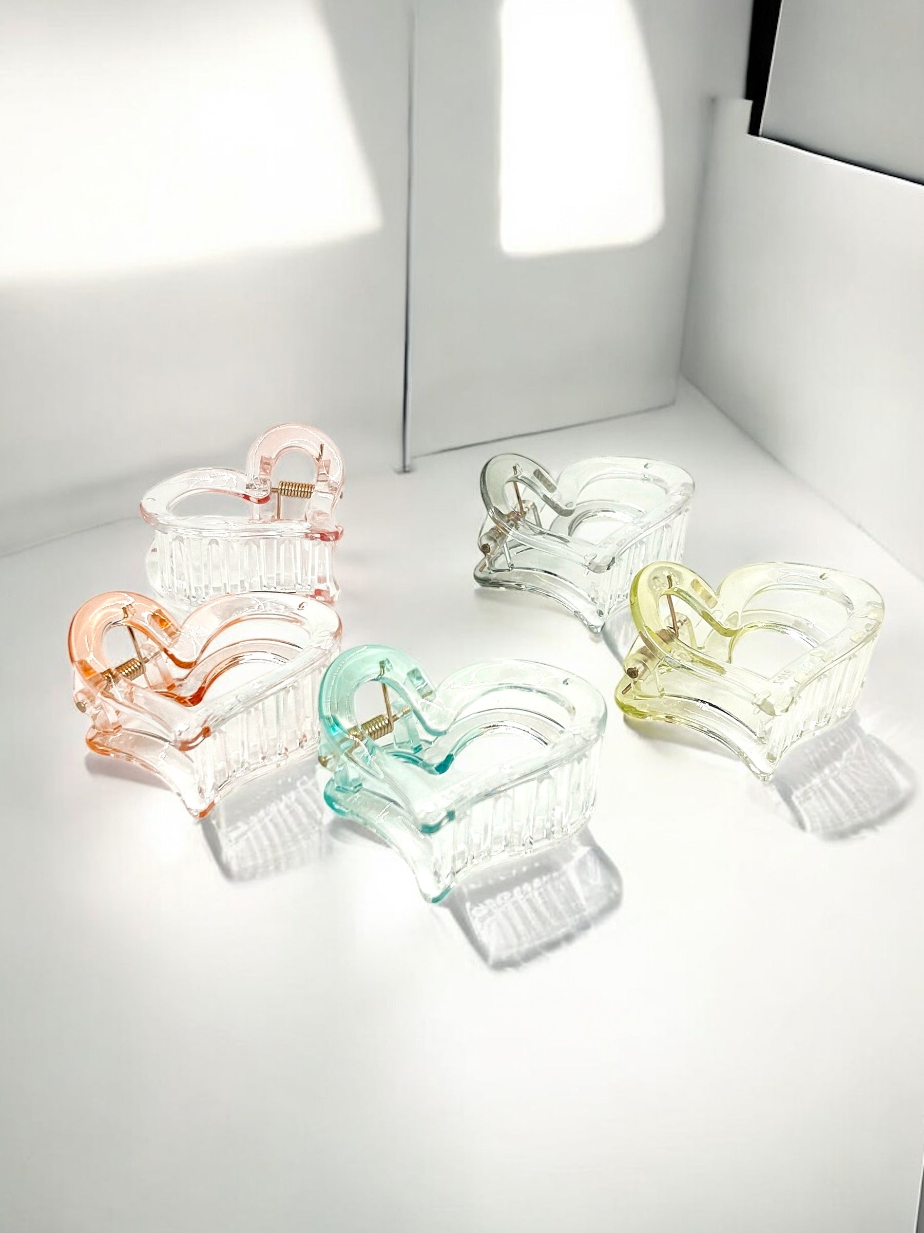 Aqua Elegance Glass Hair Claw