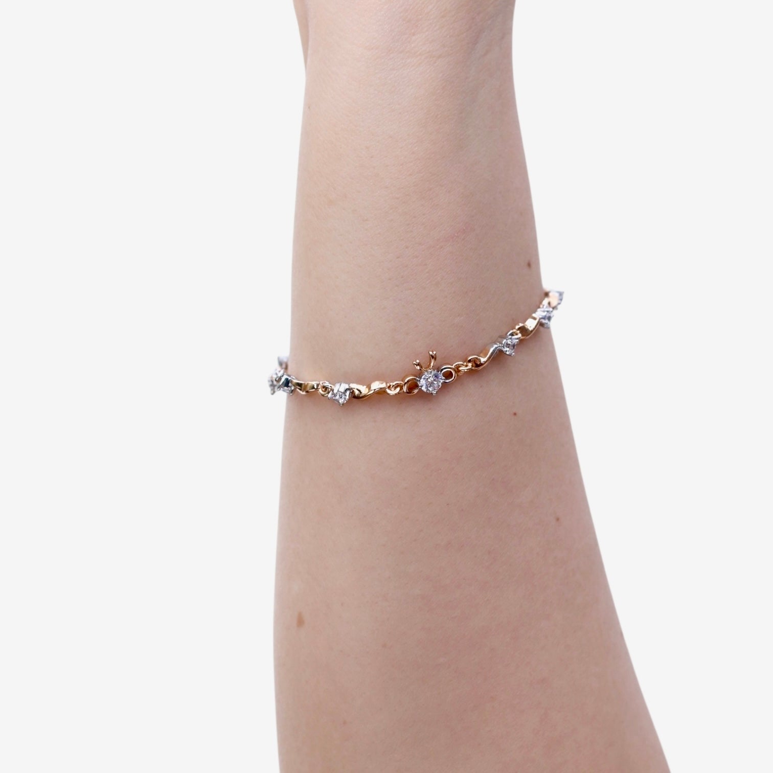 Blossom Gleam Bracelet