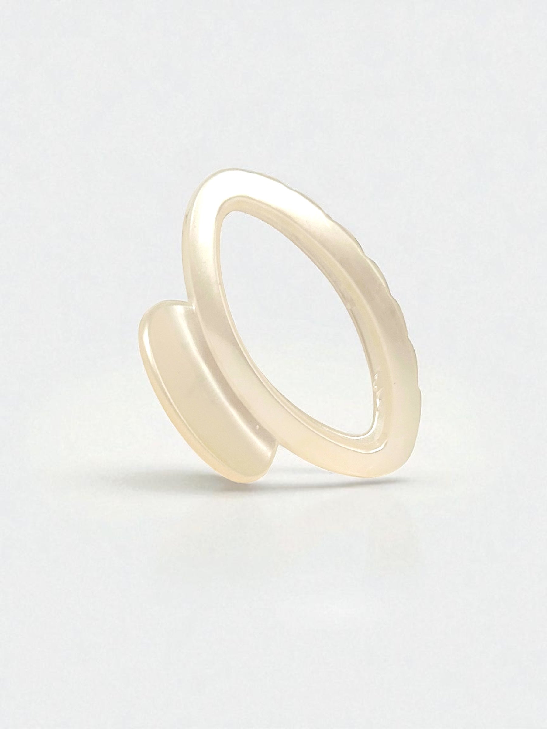 white oval hair claw