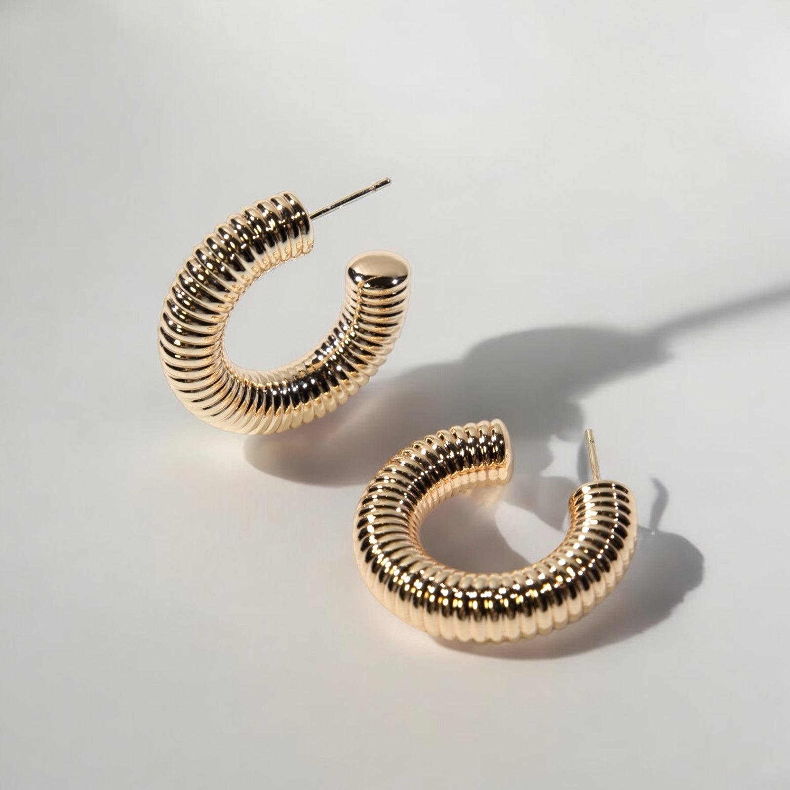 Classic Ribbed Hoops