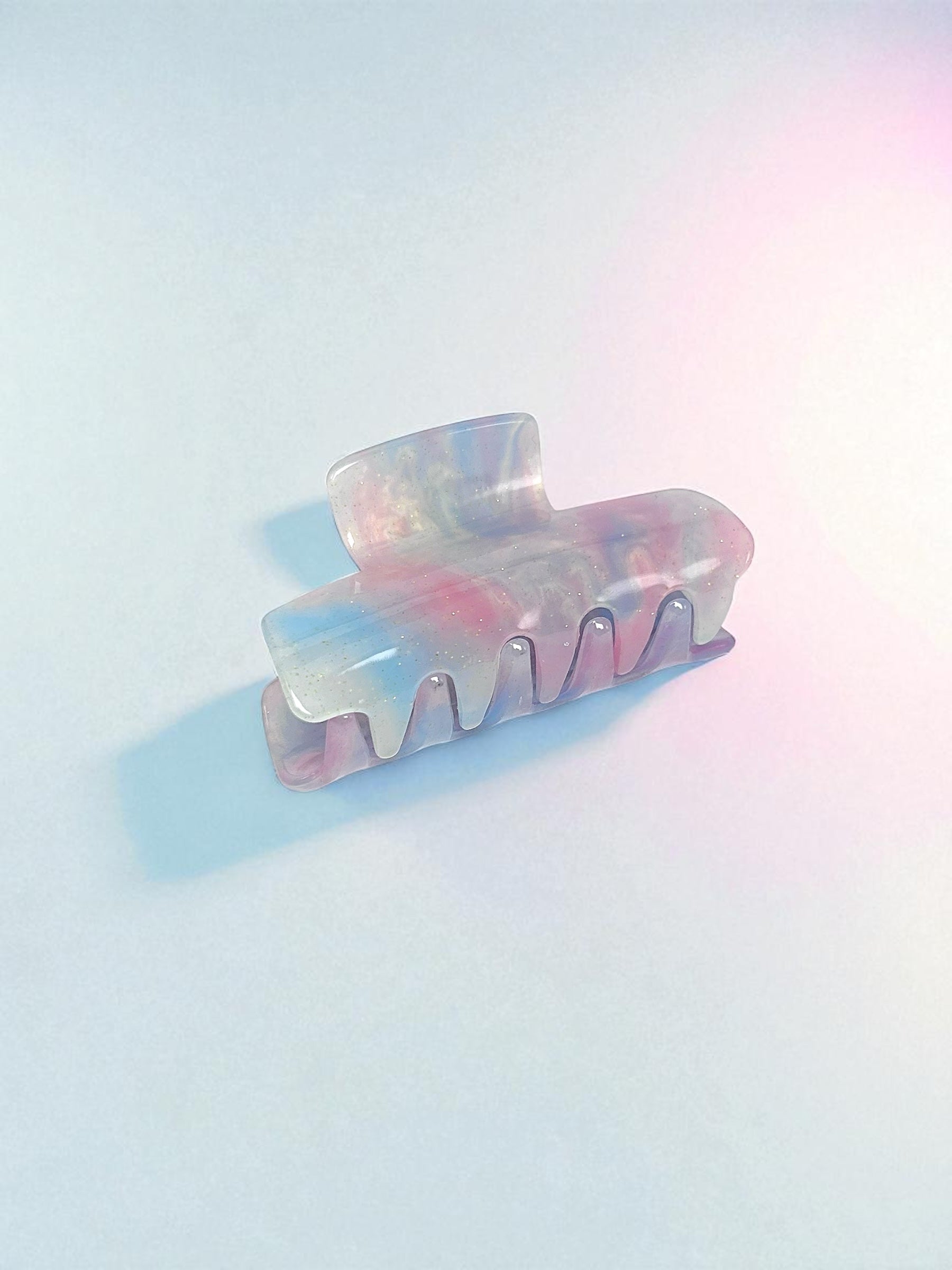 Champagne Glow Hair Claw