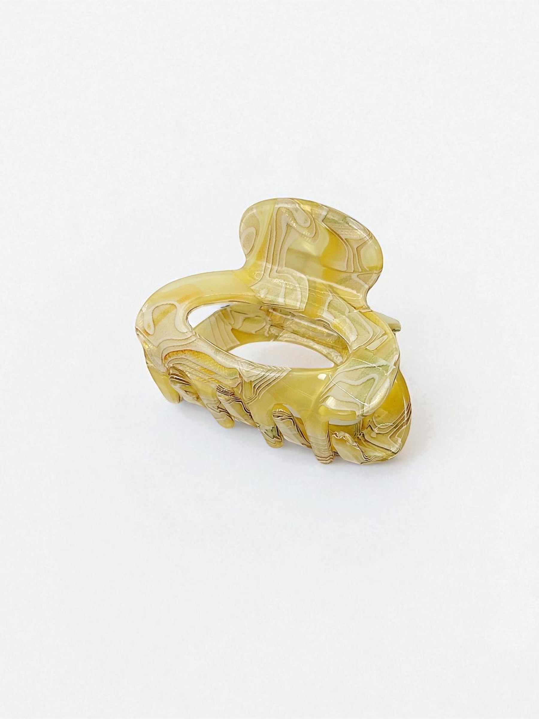 Golden Strata Shell Claw