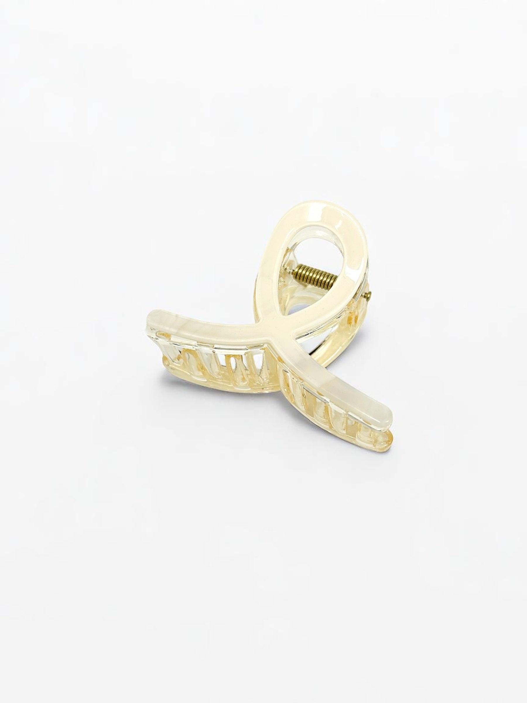 Ivory Loop Hair Claw